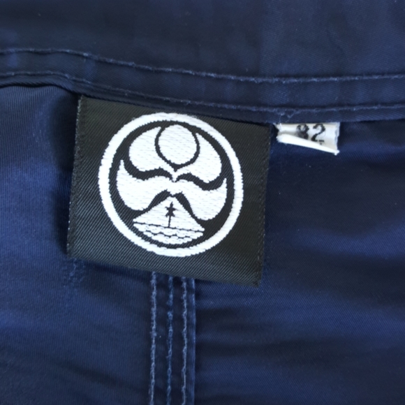 Hawaiian Island Creations Surf Board Shorts (32) - Picture 8 of 9